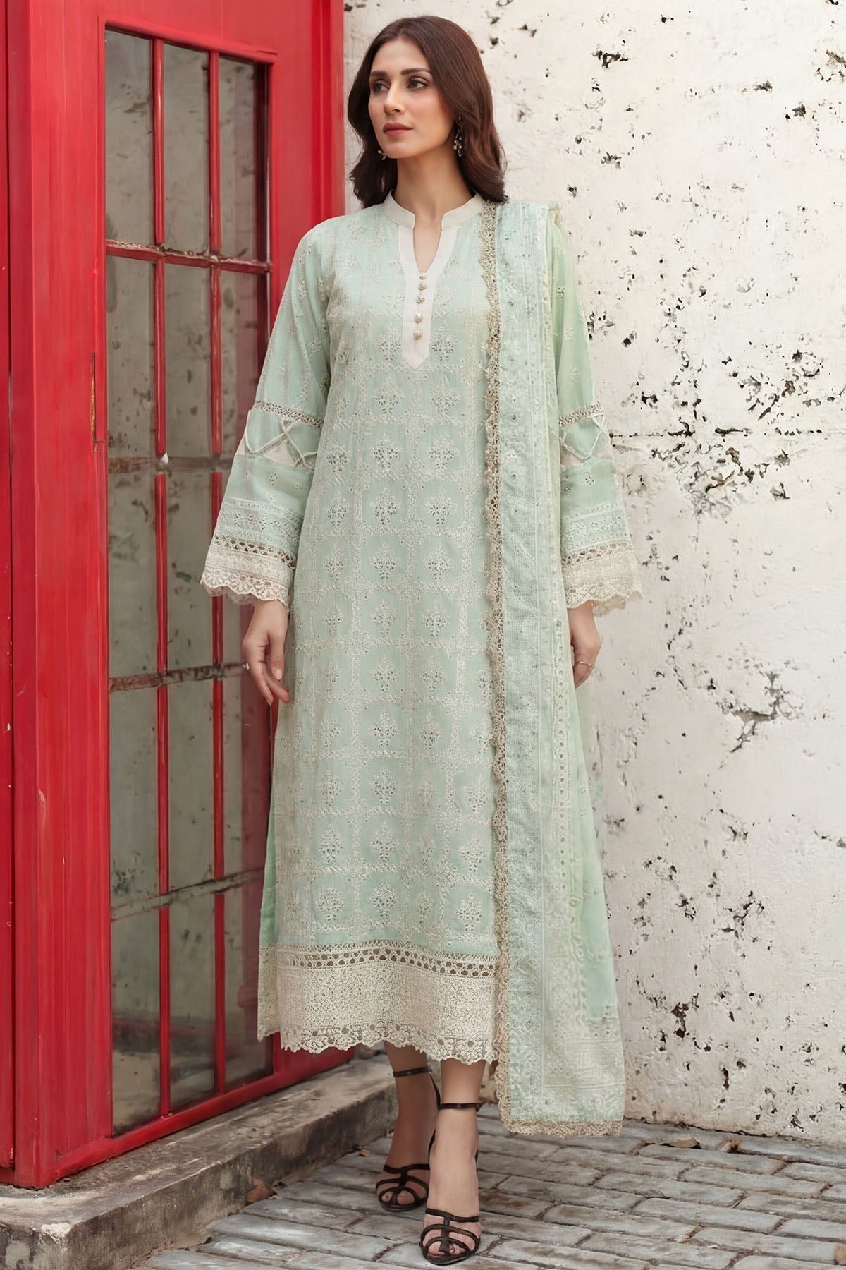 Motifz 5856-LUNA EMBROIDERED LAWN UNSTITCHED
