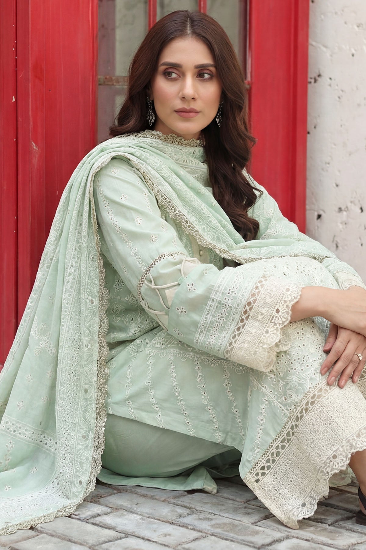 Motifz 5856-LUNA EMBROIDERED LAWN UNSTITCHED